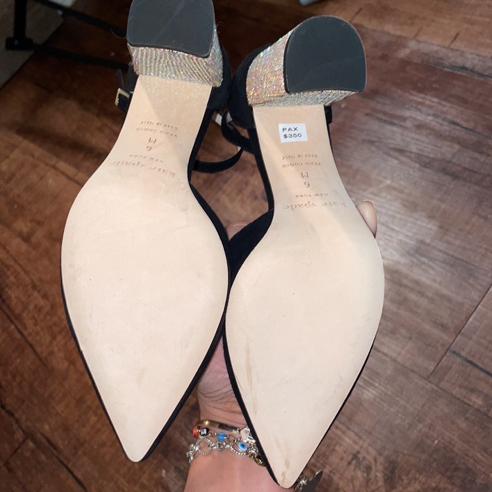 Shoes - Picture 4 of 7